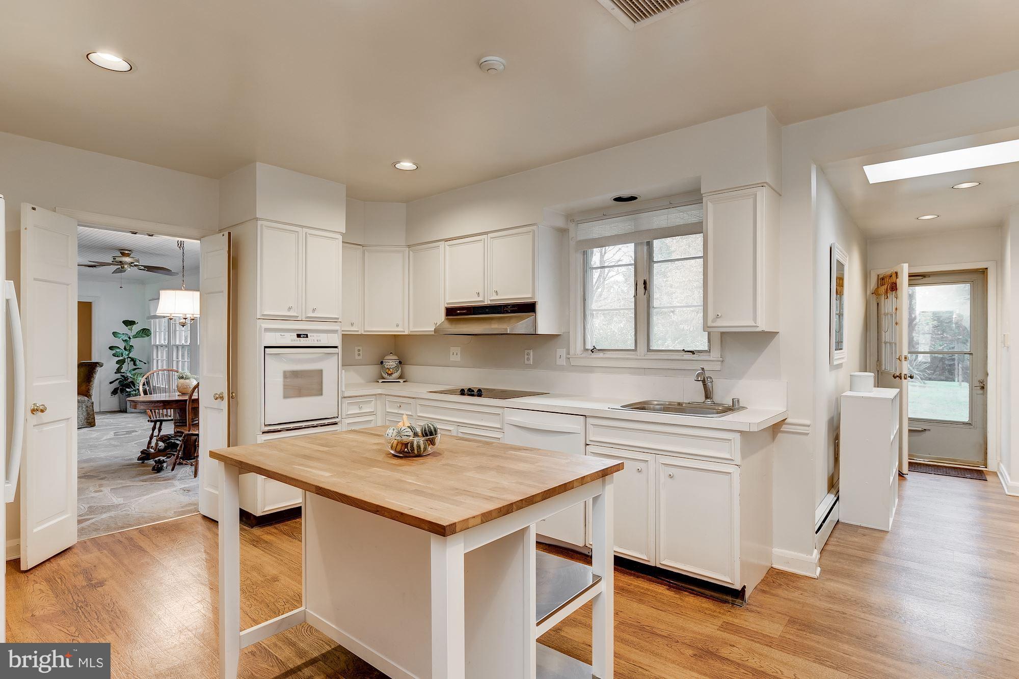 HAMPTON - Residential