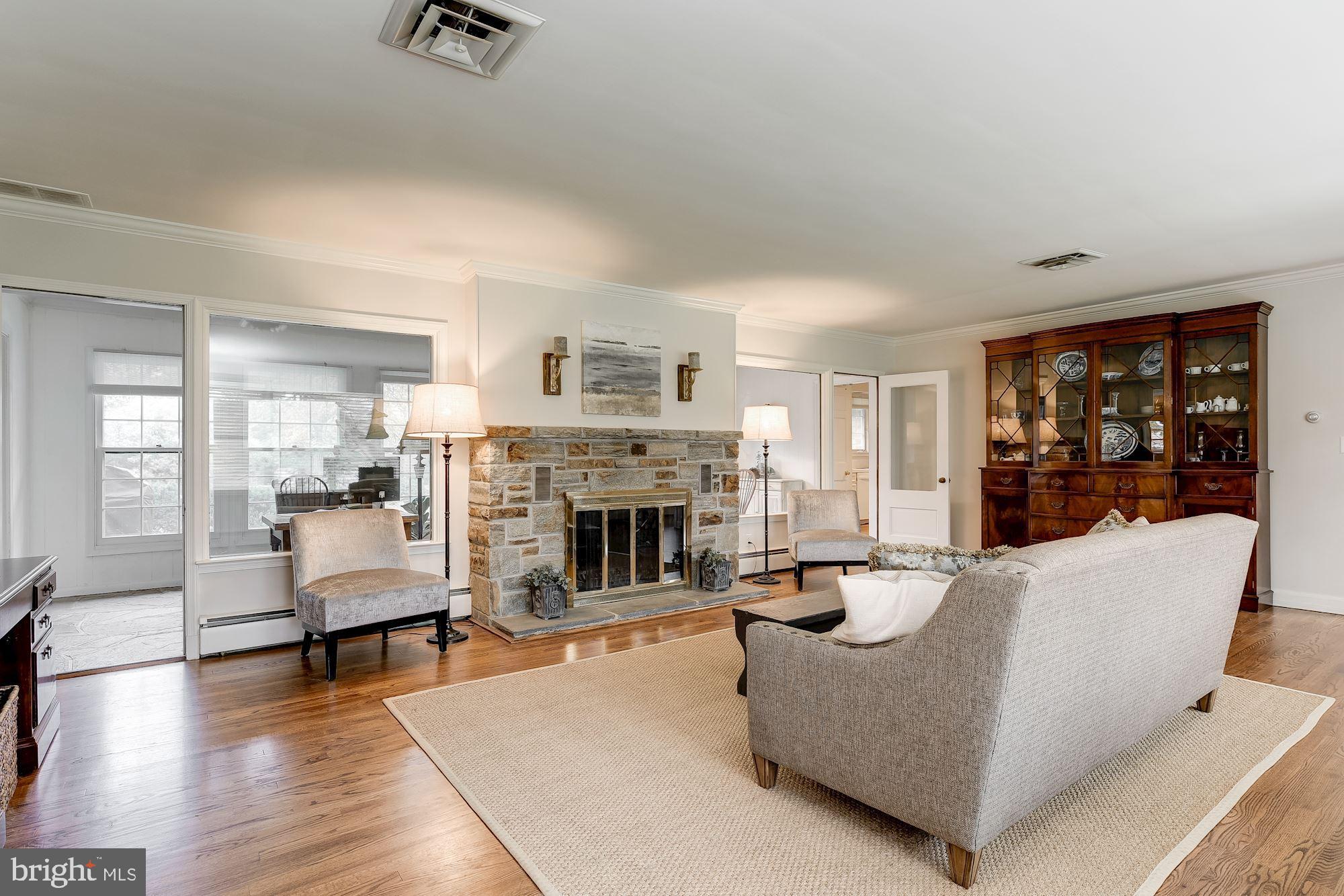 HAMPTON - Residential