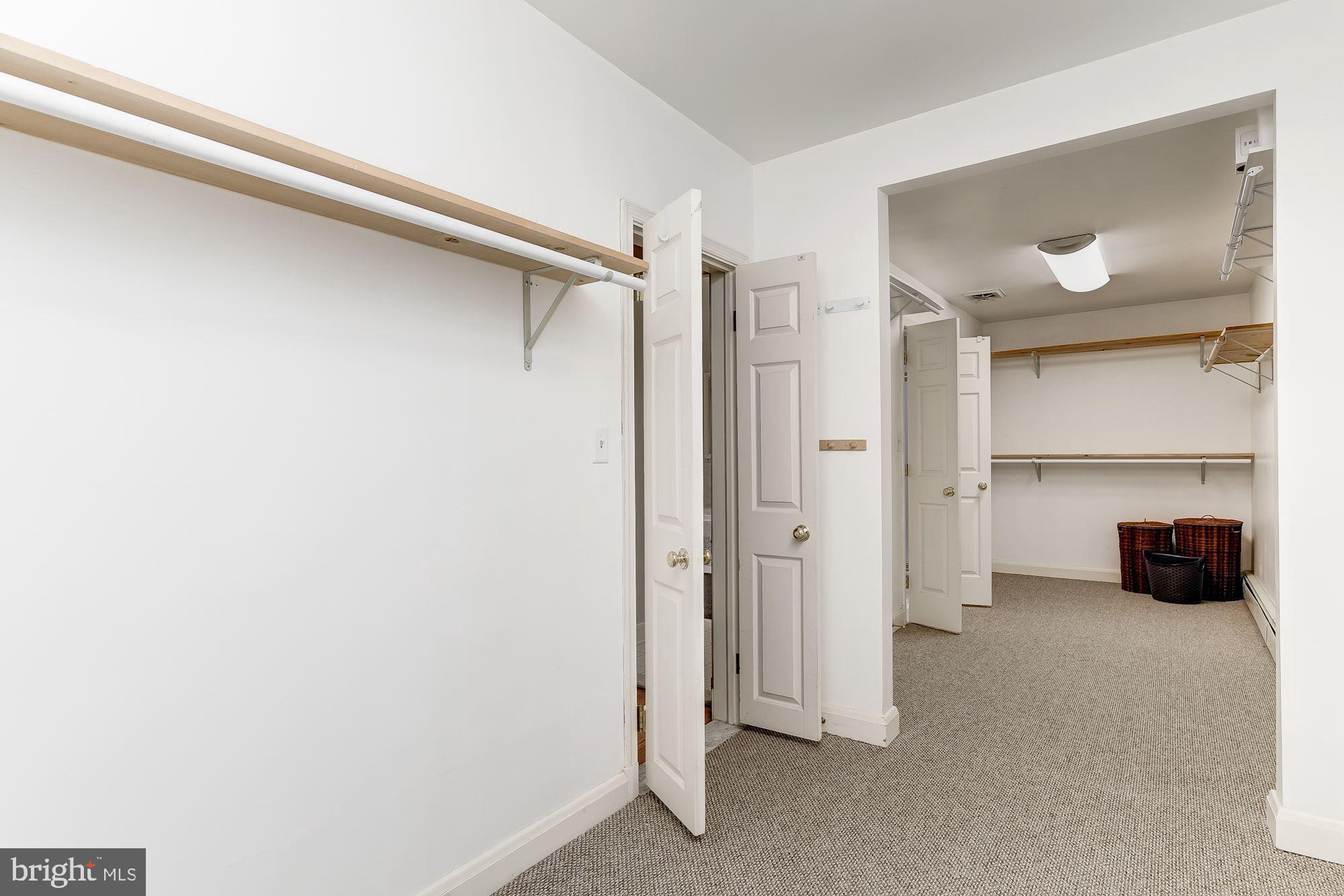 HAMPTON - Residential