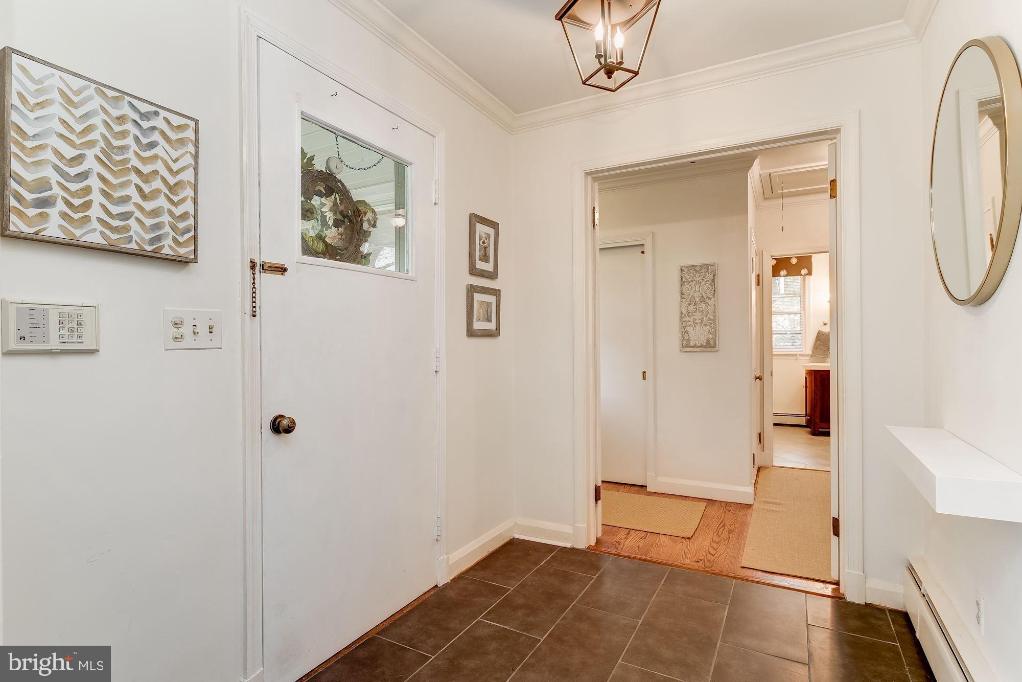 HAMPTON - Residential