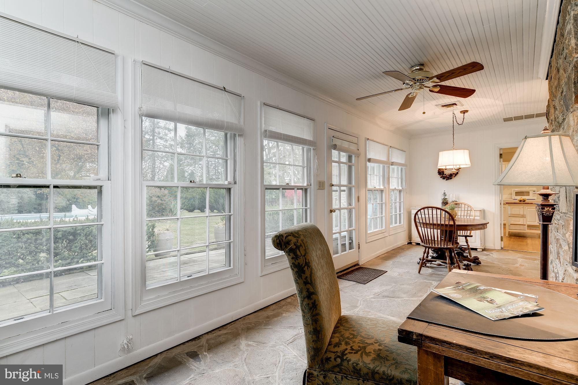 HAMPTON - Residential