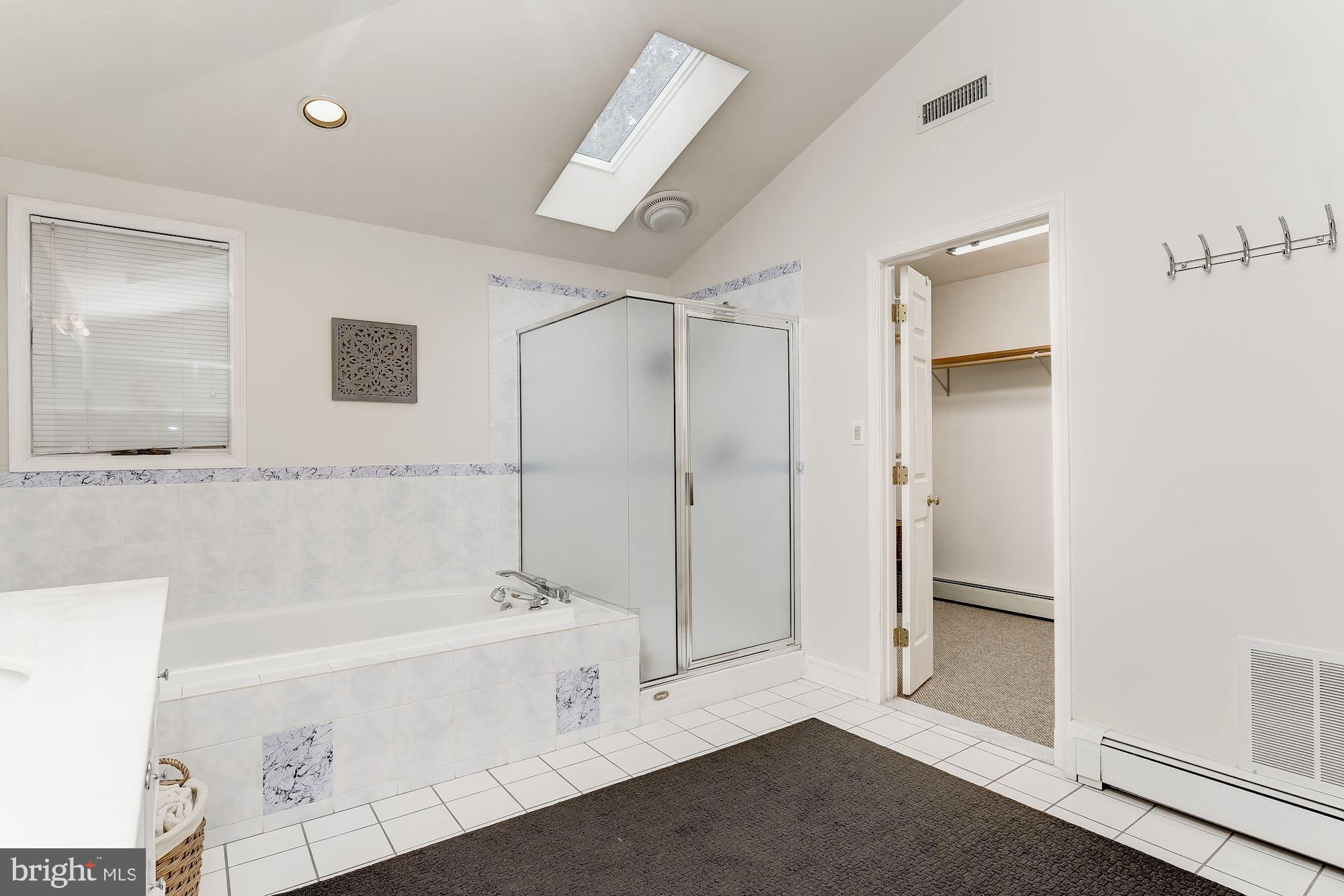 HAMPTON - Residential