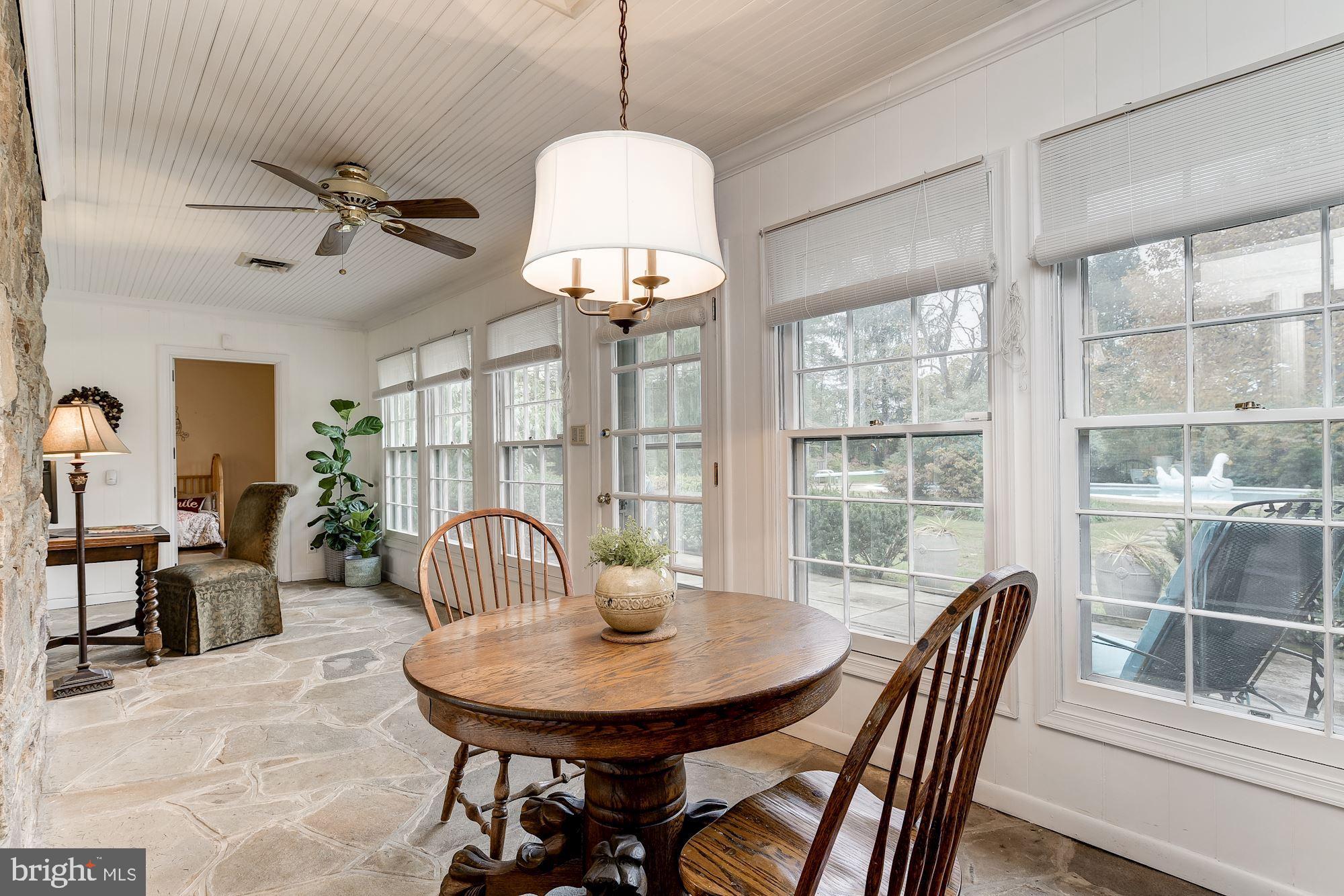 HAMPTON - Residential