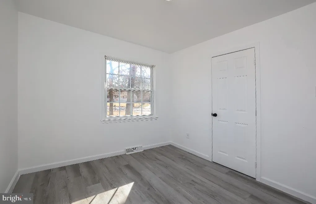 Millville, New Jersey 08332, United States, 3 Bedrooms Bedrooms, ,1 BathroomBathrooms,Residential,Active,91725