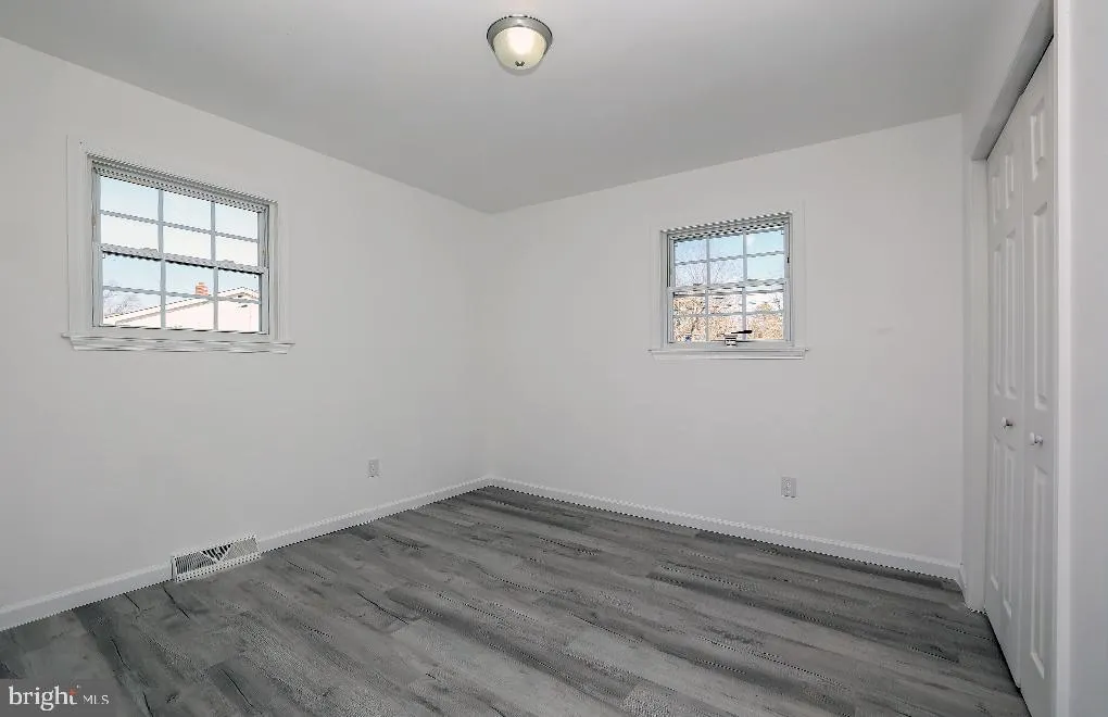 Millville, New Jersey 08332, United States, 3 Bedrooms Bedrooms, ,1 BathroomBathrooms,Residential,Active,91725