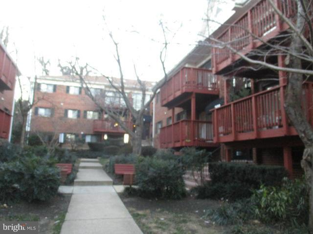 SEMINARY WALK - Residential