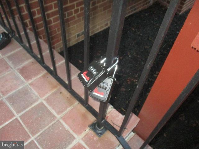 SEMINARY WALK - Residential