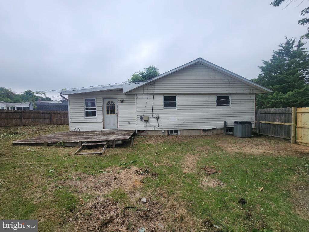 SUBURBIA - Residential