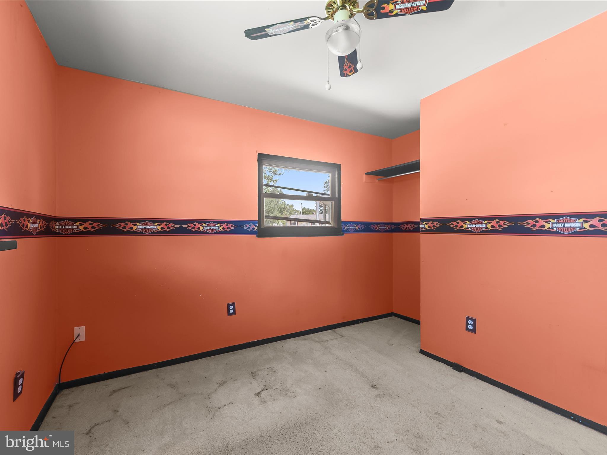 SUBURBIA - Residential