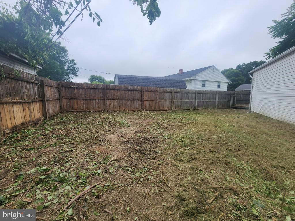 SUBURBIA - Residential