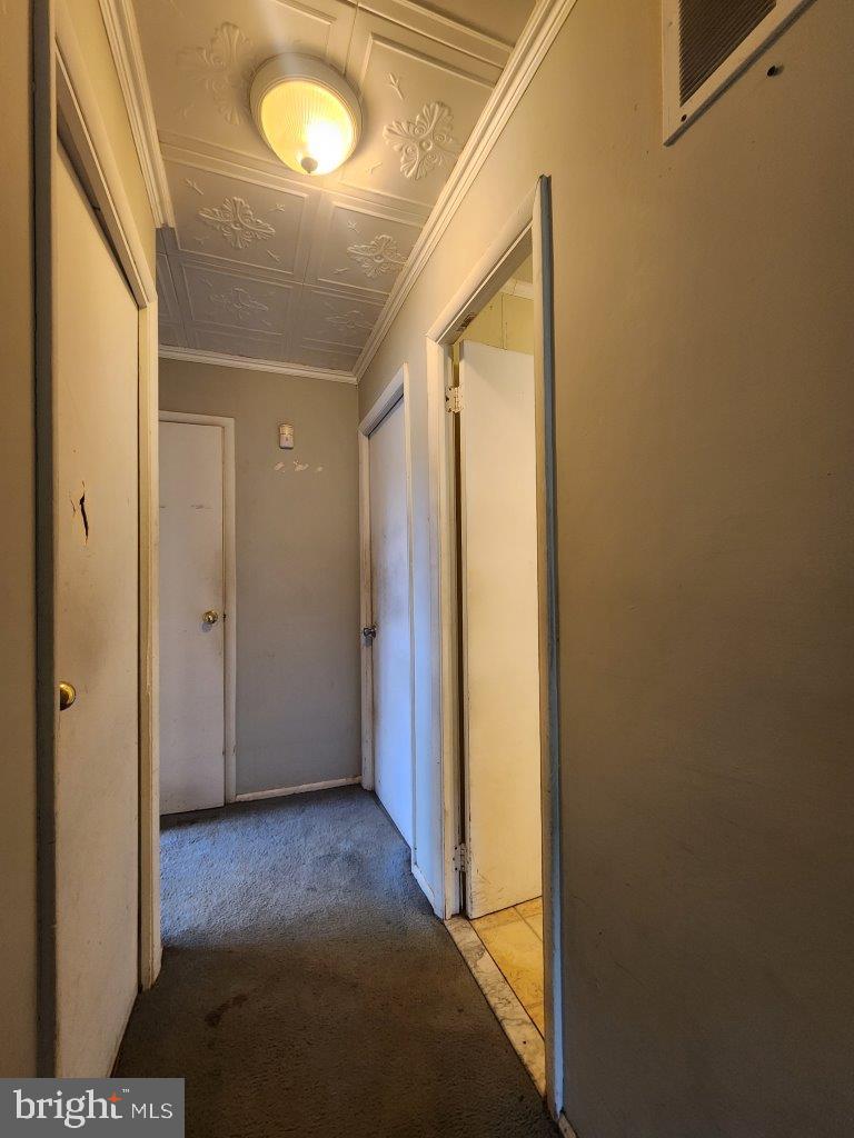 SUBURBIA - Residential