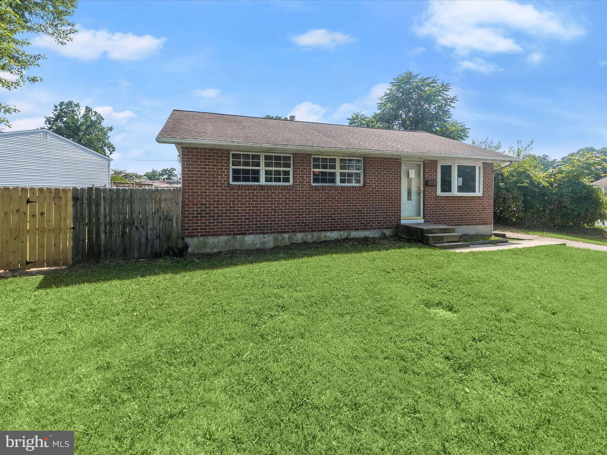 SUBURBIA - Residential