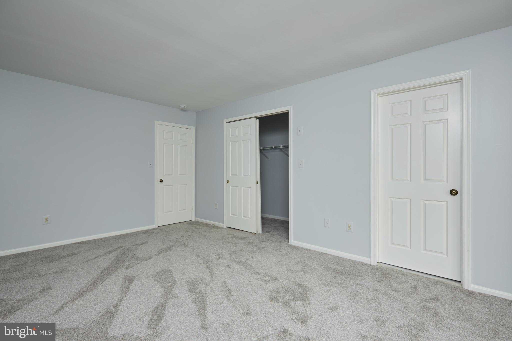 WOODSIDE PARK - Residential Lease