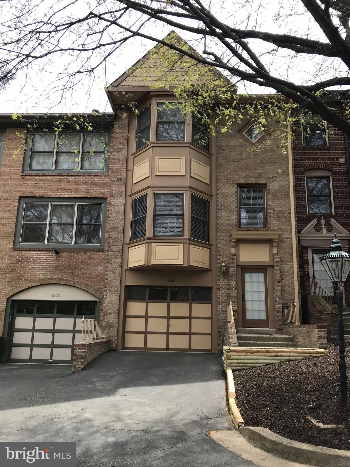 WOODSIDE PARK - Residential Lease