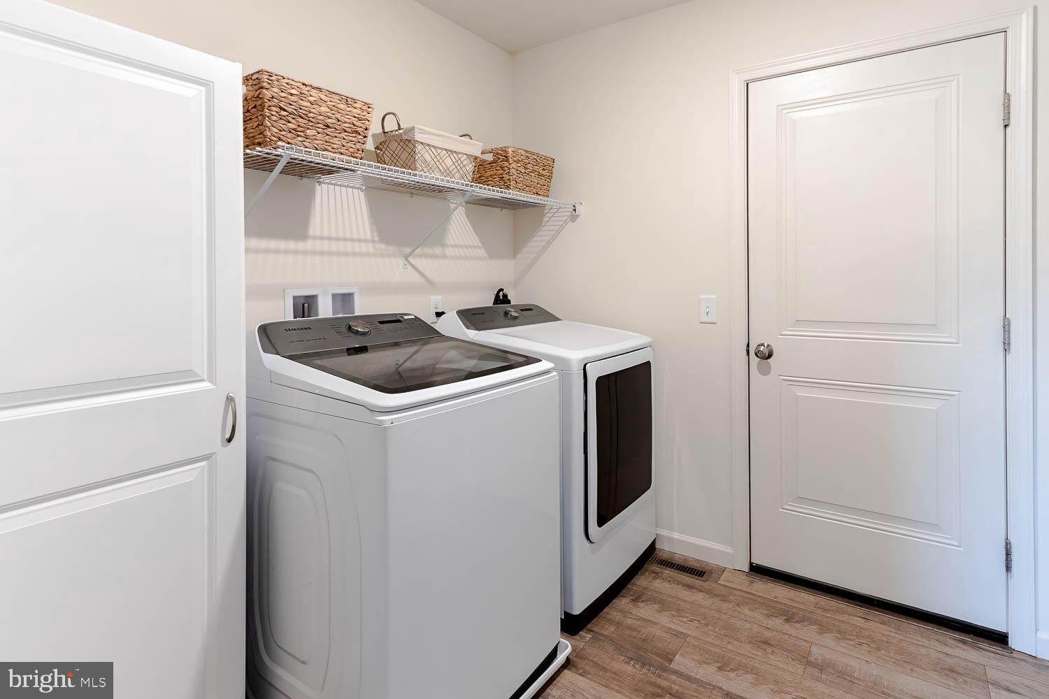 STONEHOUSE - Residential