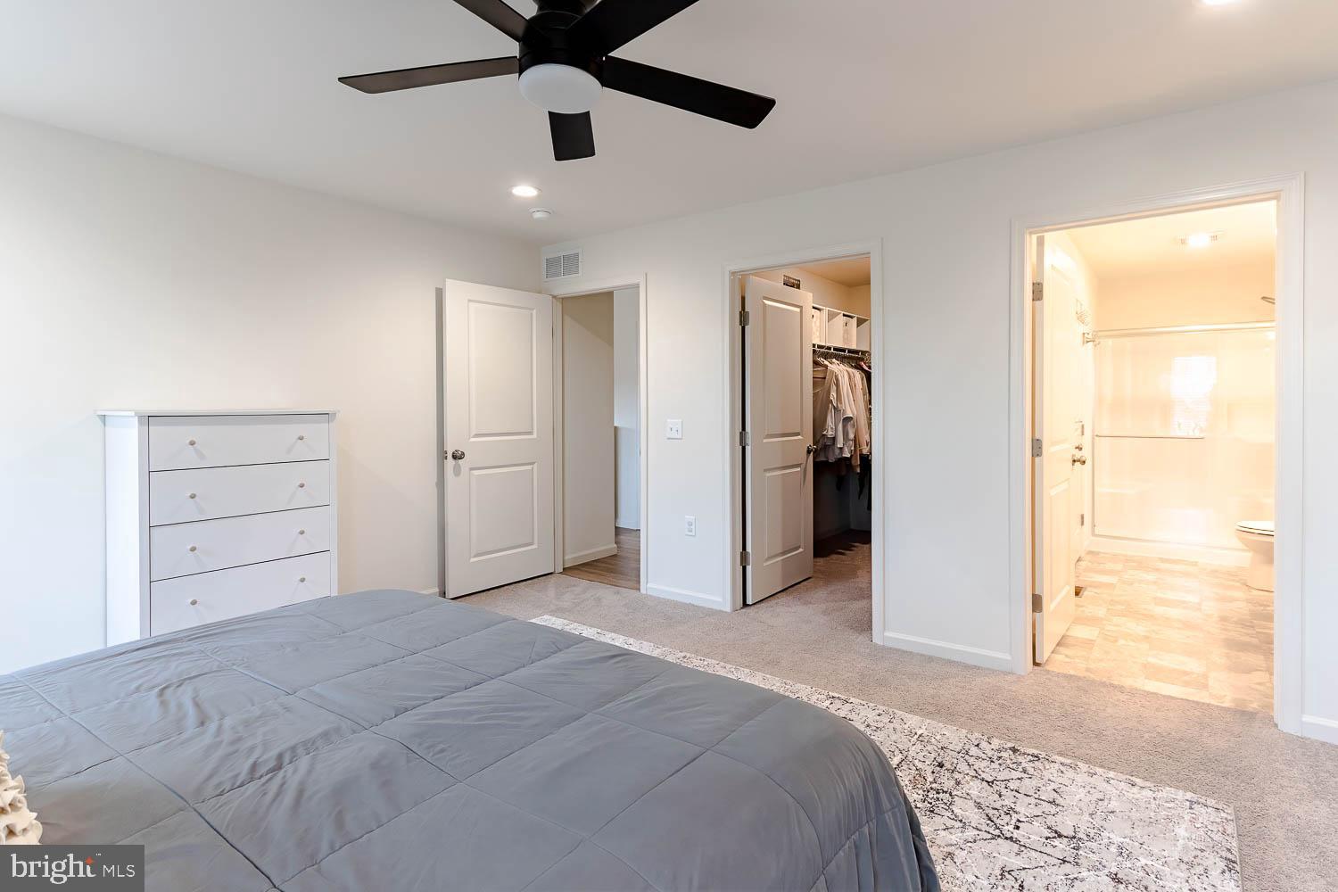 STONEHOUSE - Residential