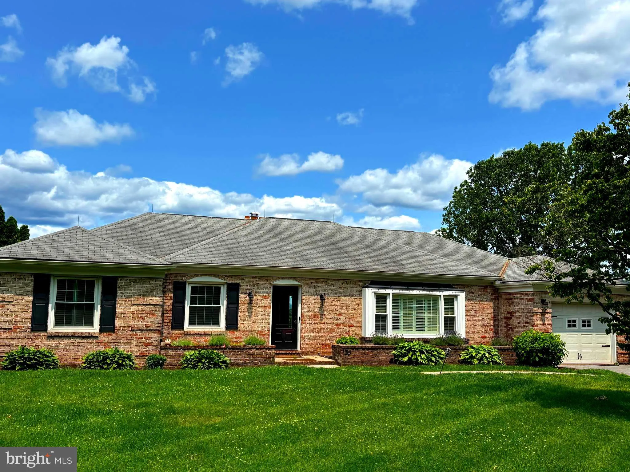 Hershey, Pennsylvania 17033, United States, 4 Bedrooms Bedrooms, ,3 BathroomsBathrooms,Residential,Pending,143227