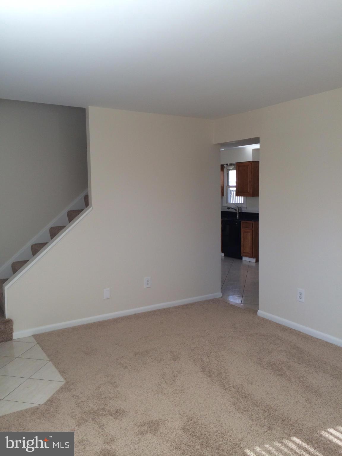 WOODLAND BEACH - Residential