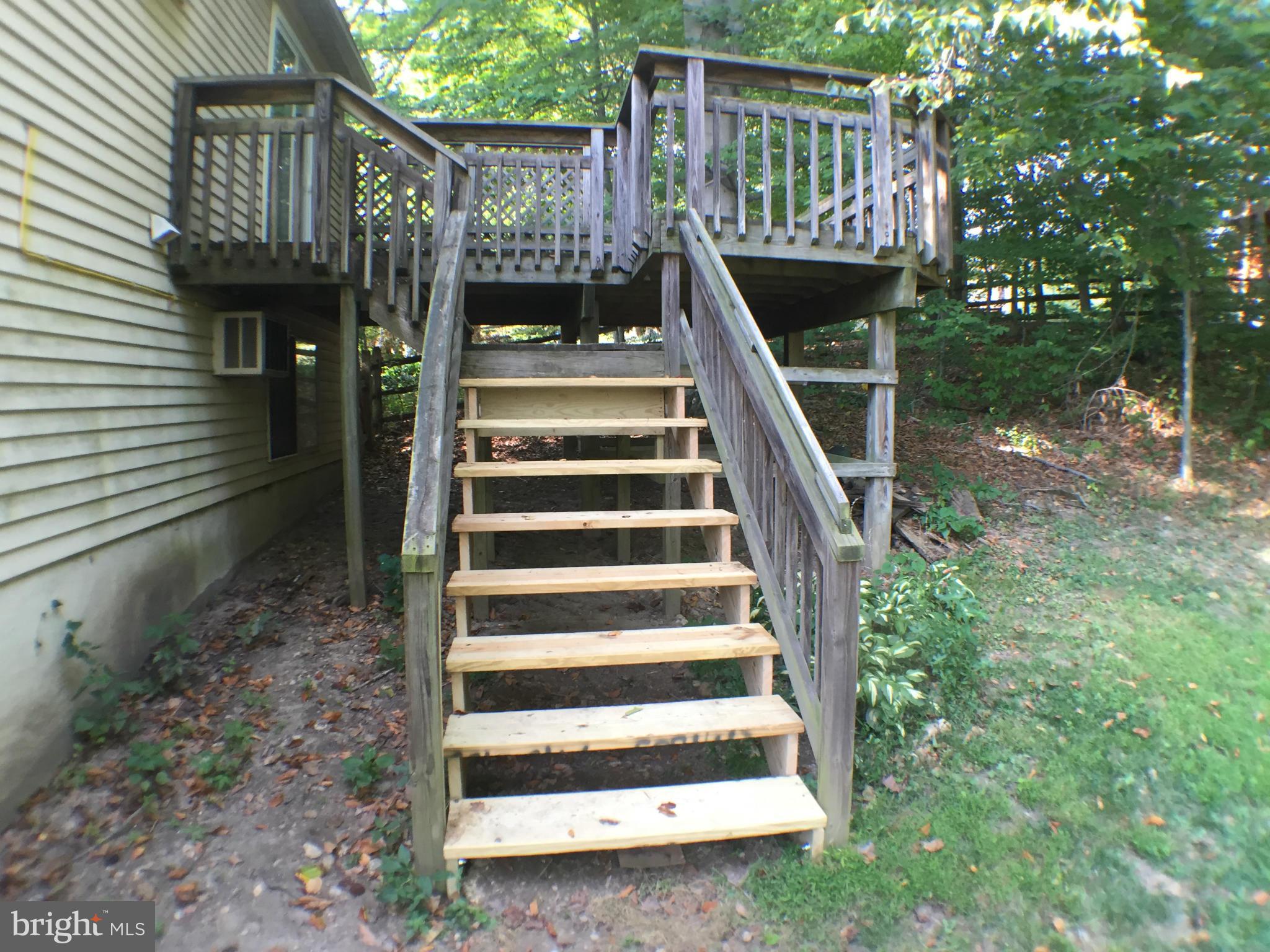 POTOMAC VILLAGE - Residential Lease