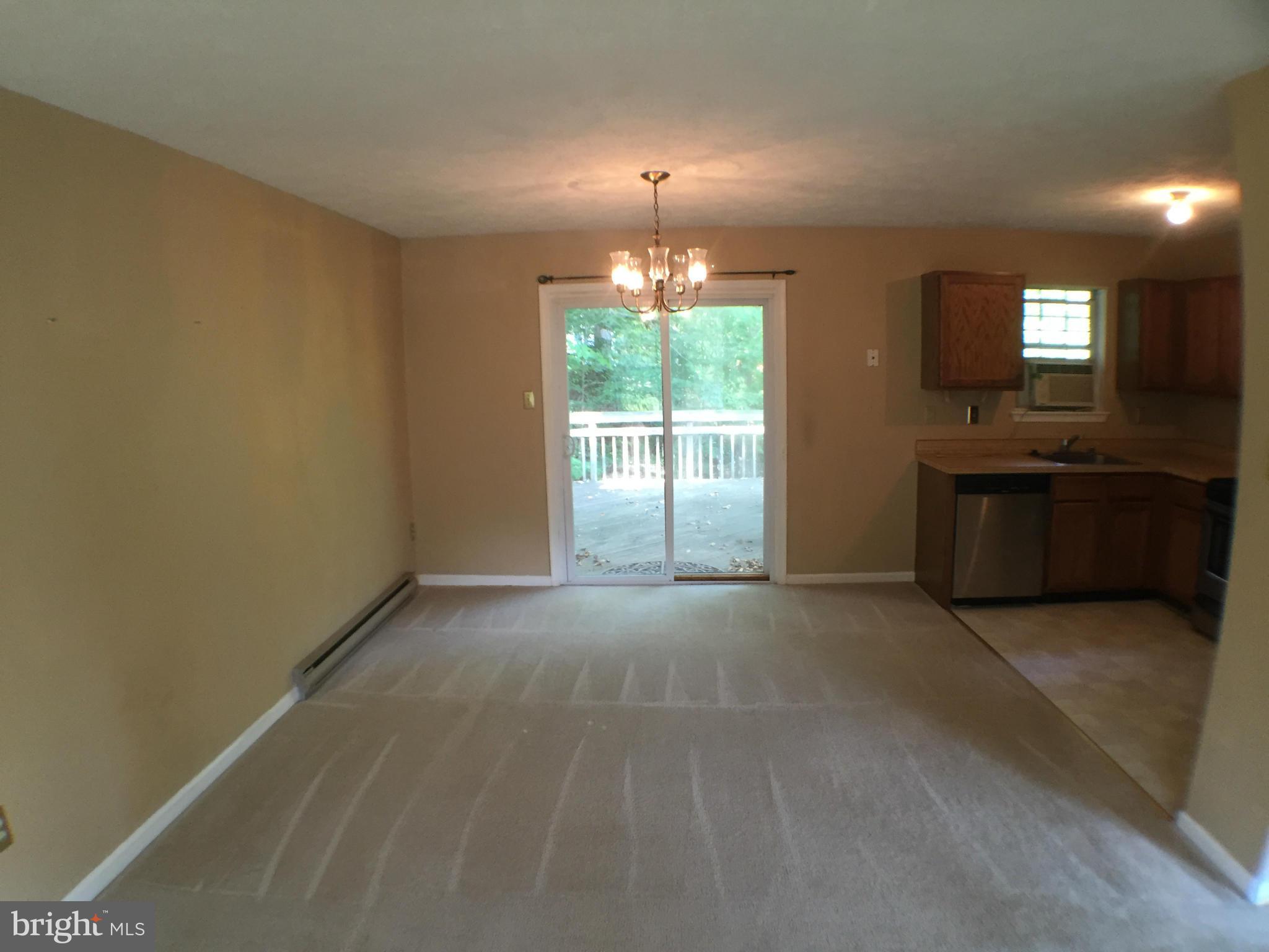 POTOMAC VILLAGE - Residential Lease