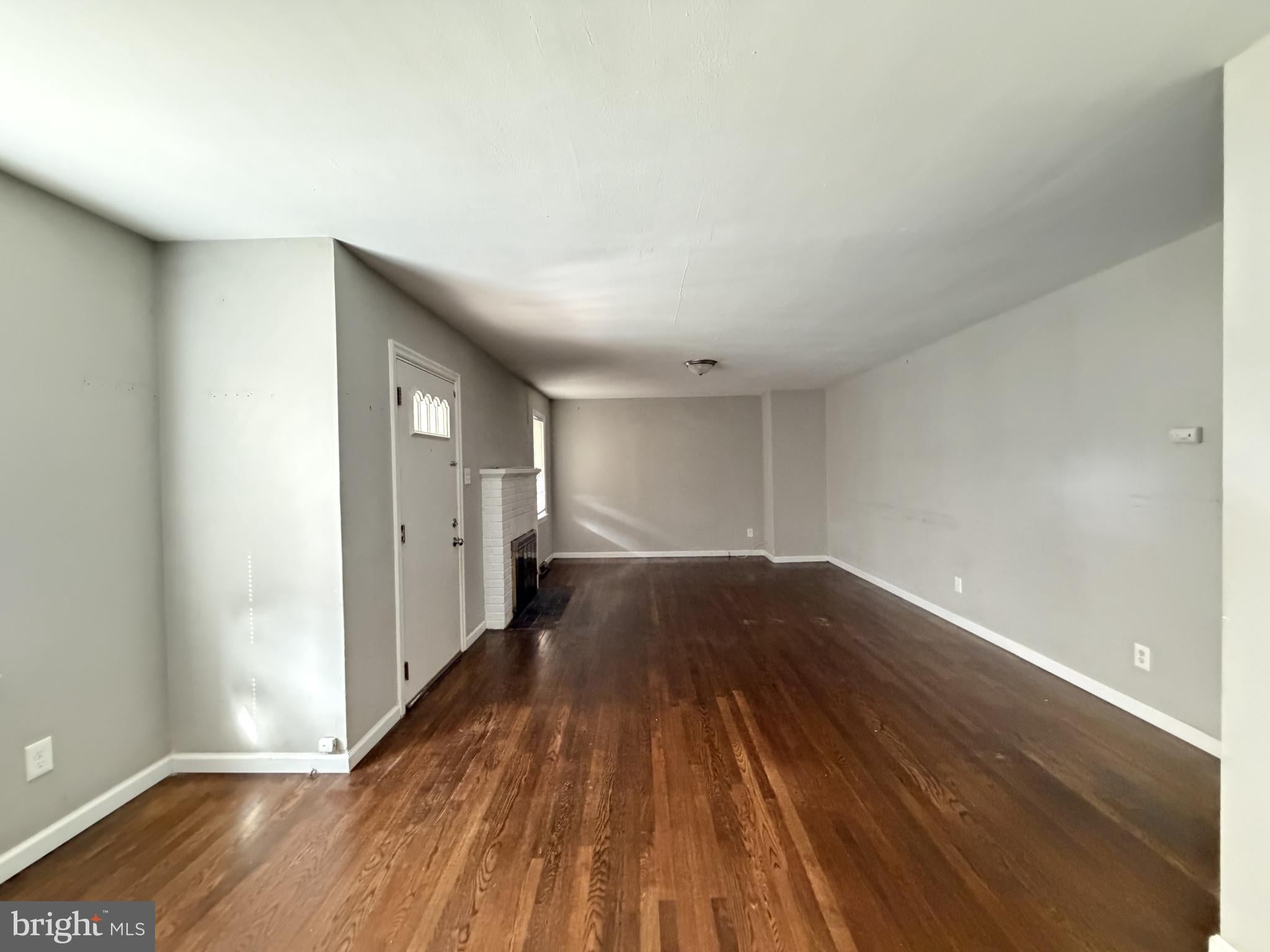 10 WEBSTER AVENUE