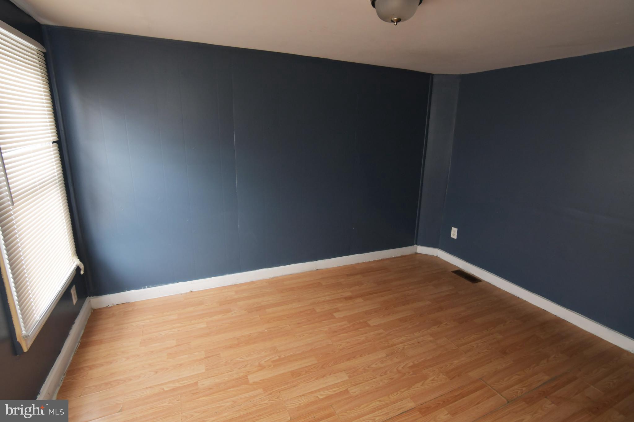 MARTINSBURG CITY - Residential