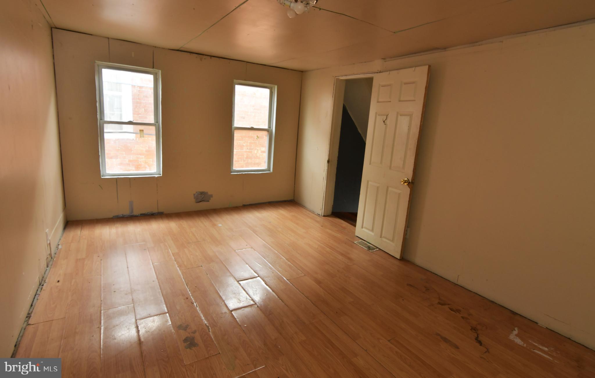 MARTINSBURG CITY - Residential