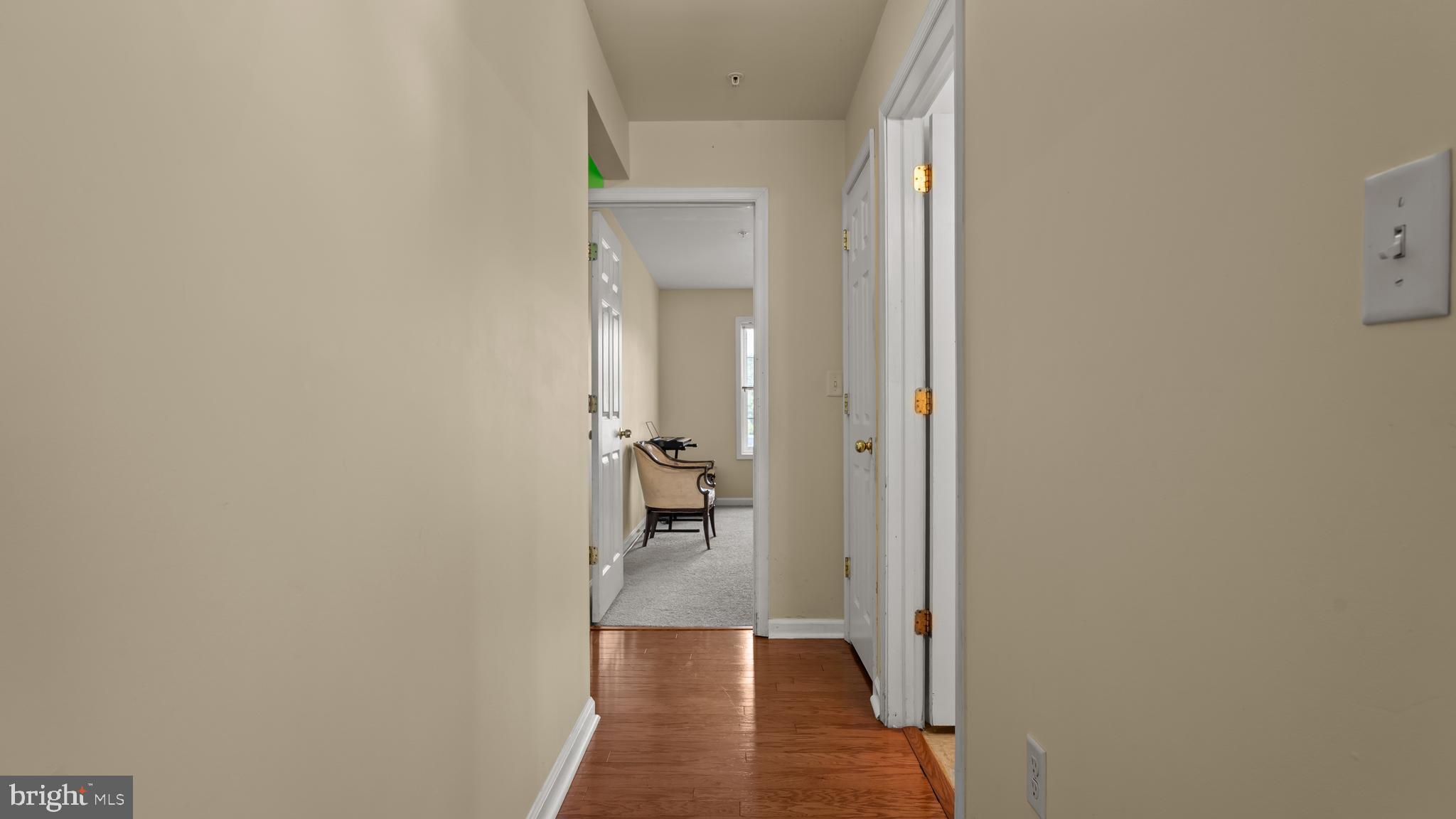 20 LOUX LANE