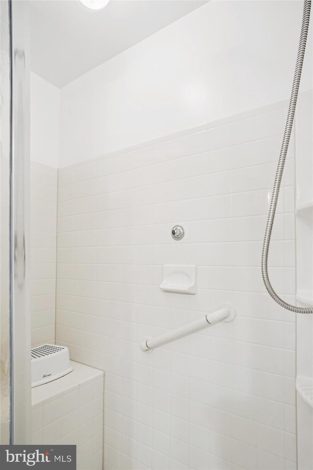 TUCKERMAN STATION CODM - Residential Lease