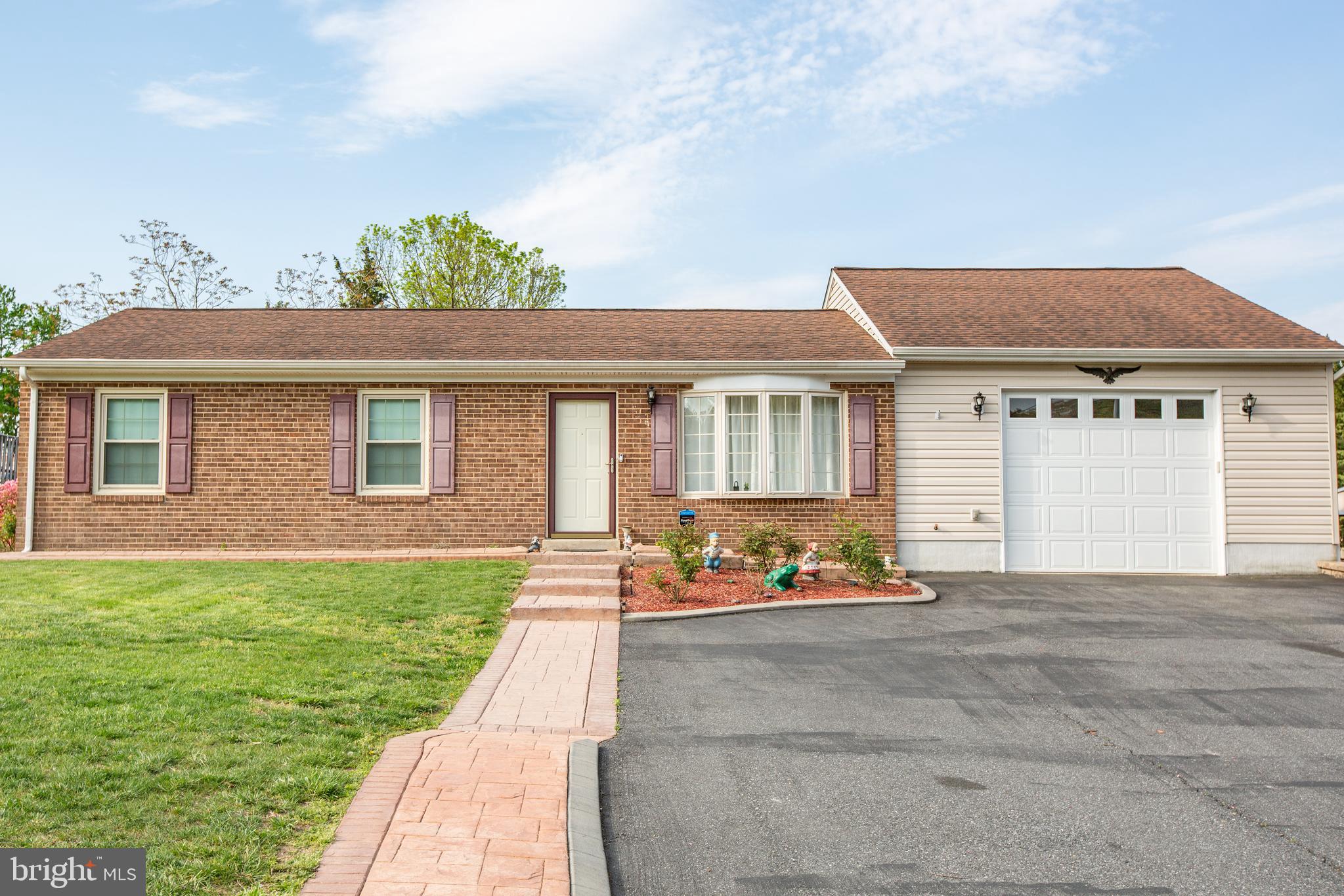 THE MEADOWS - Residential