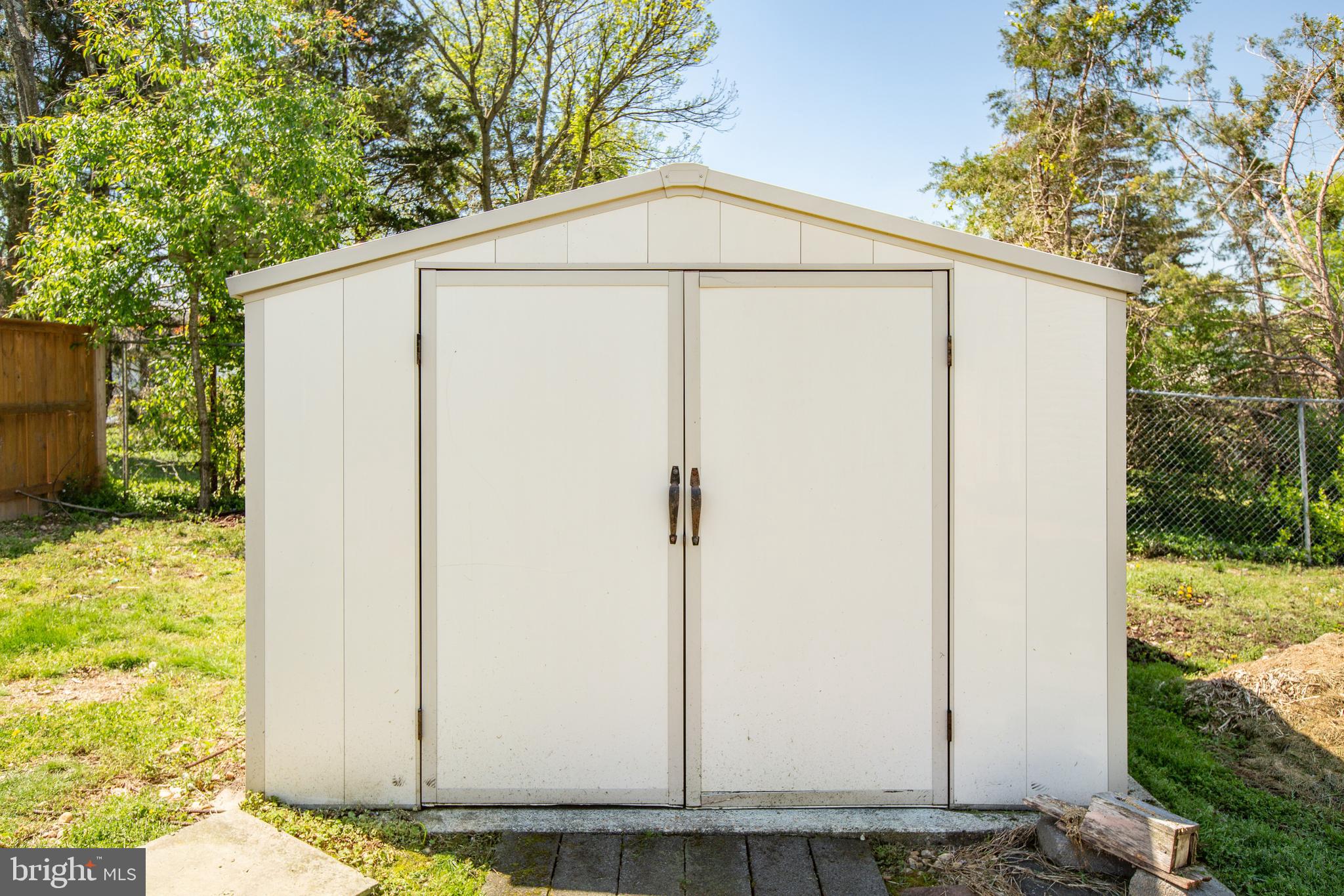 THE MEADOWS - Residential