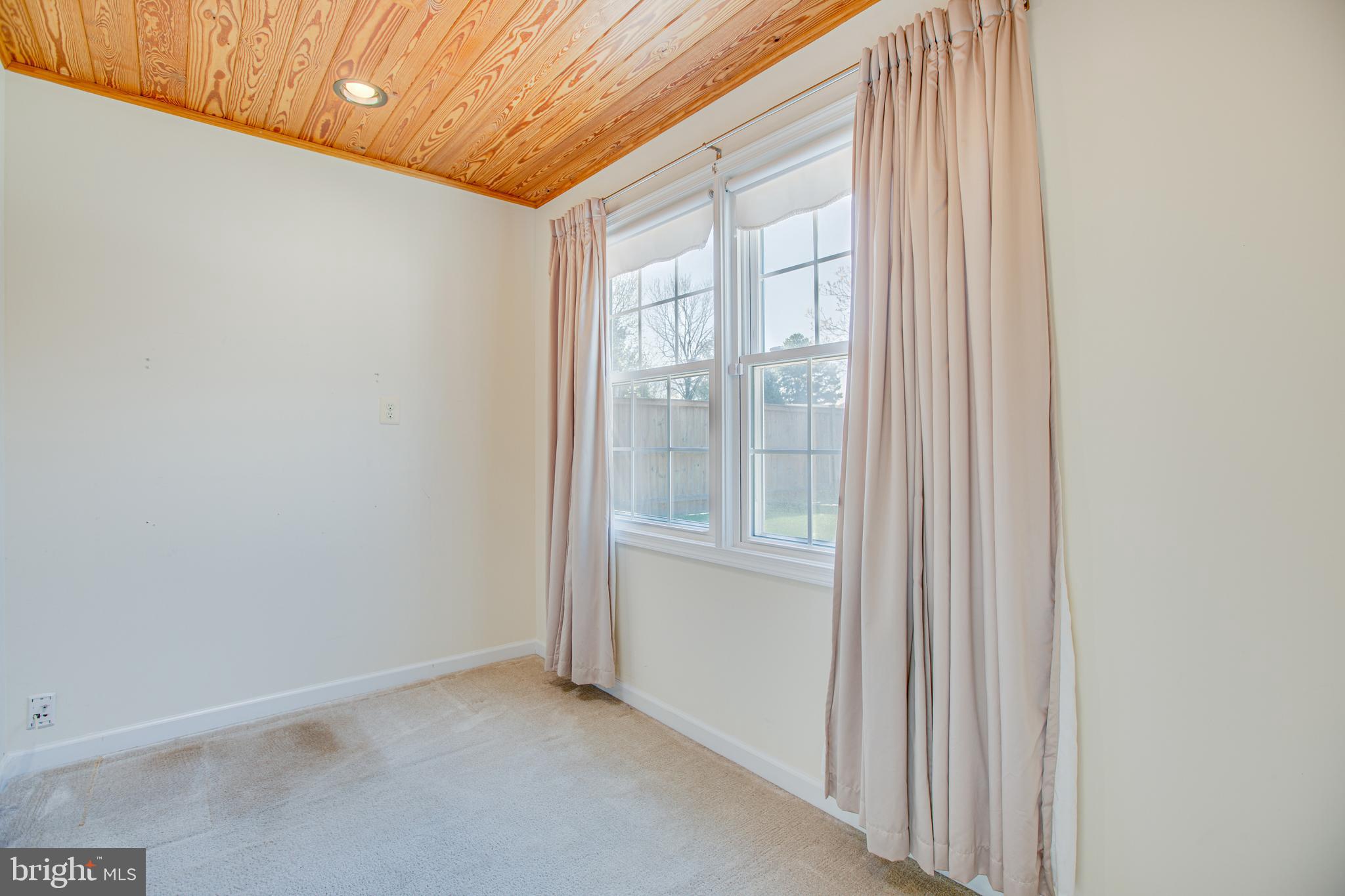 THE MEADOWS - Residential