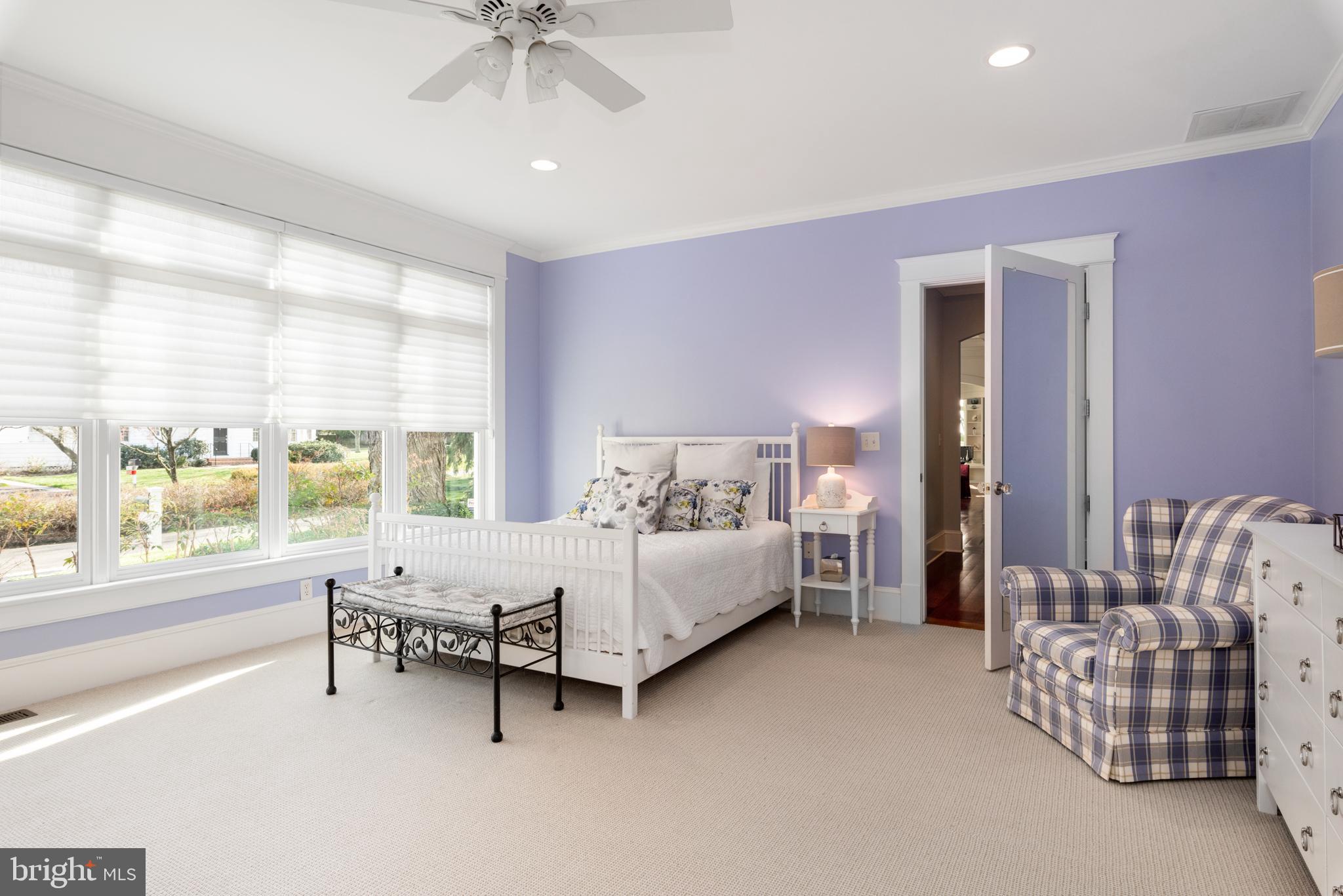 PENDENNIS MOUNT - Residential