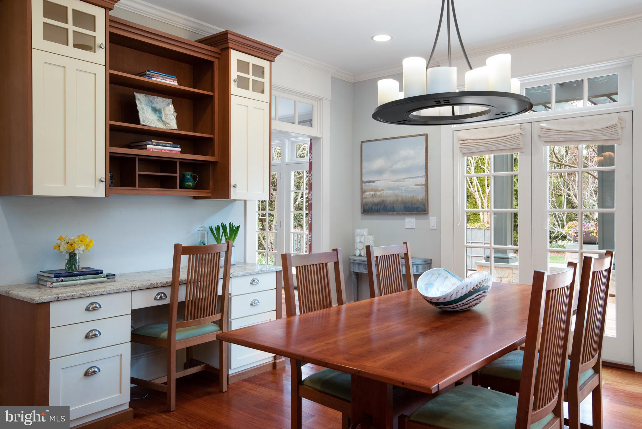 PENDENNIS MOUNT - Residential