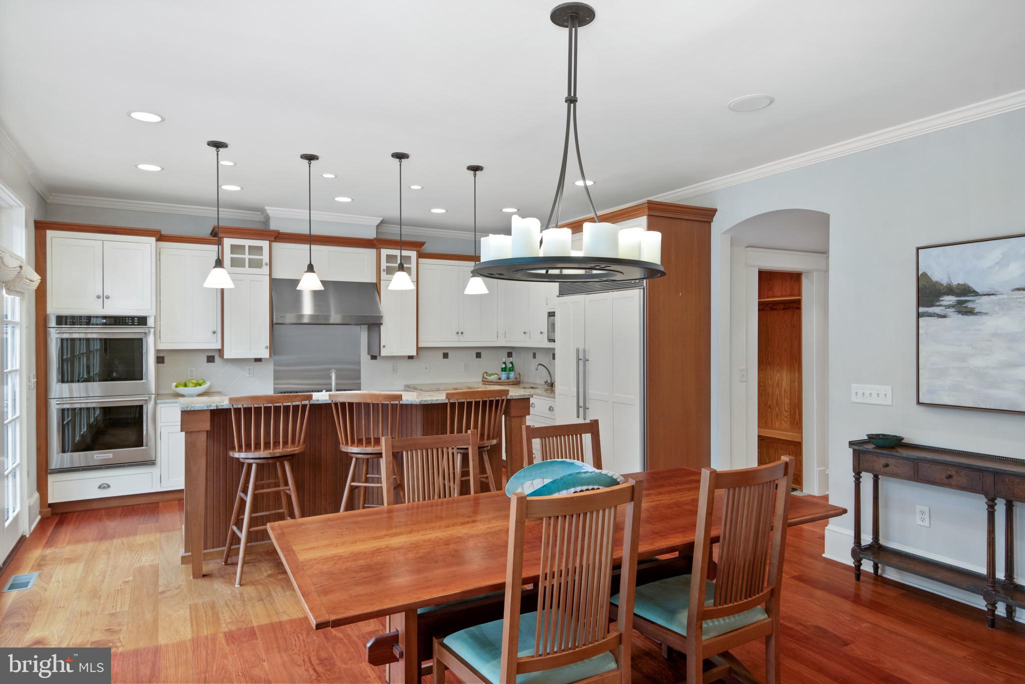 PENDENNIS MOUNT - Residential