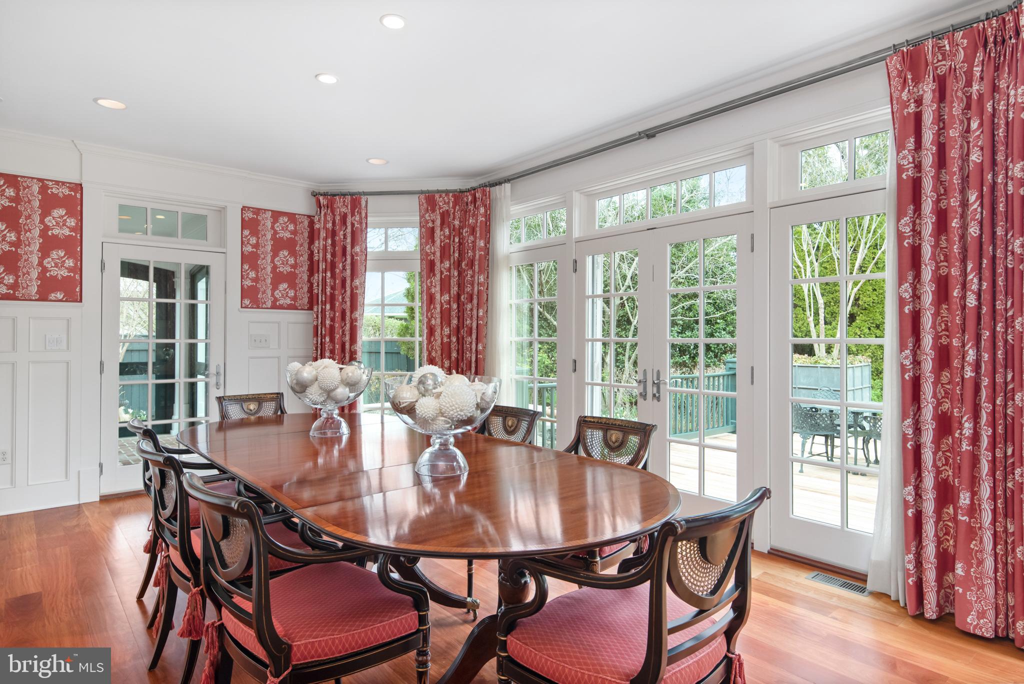 PENDENNIS MOUNT - Residential