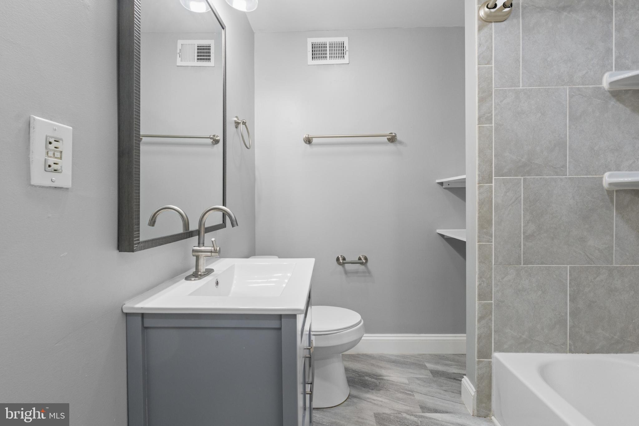 RESERVOIR HILL - Residential