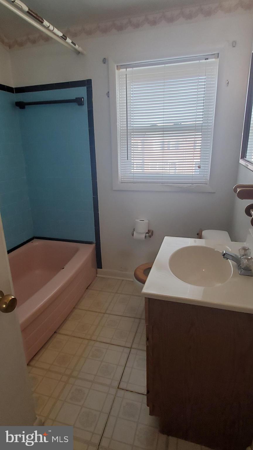 MAPLECREST - Residential