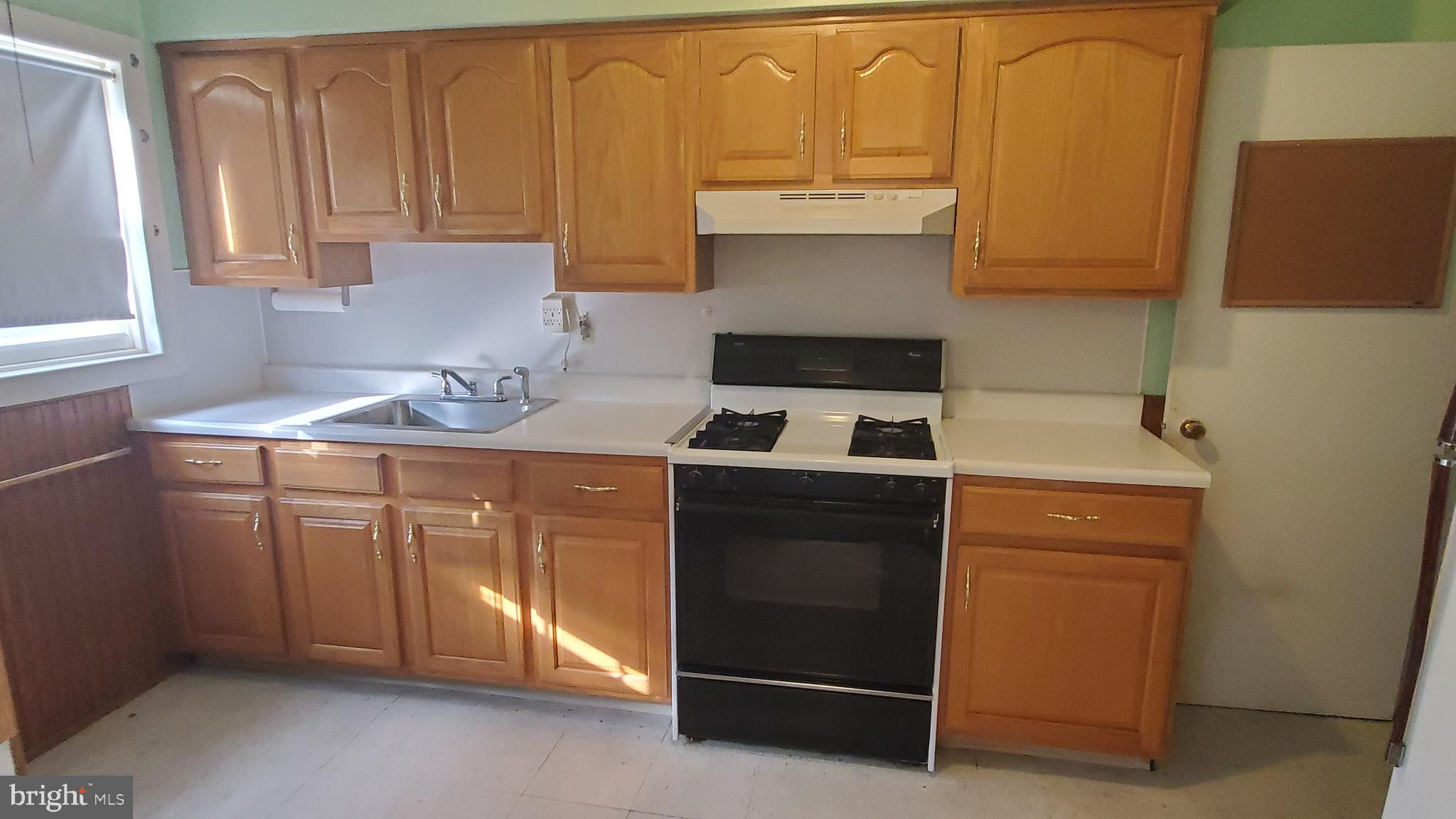 MAPLECREST - Residential