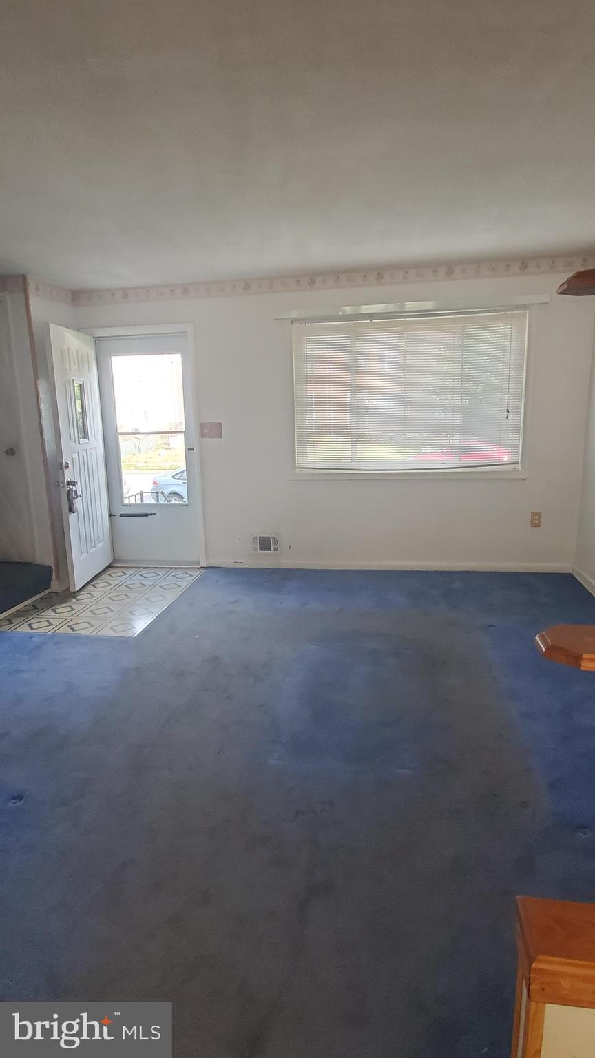 MAPLECREST - Residential