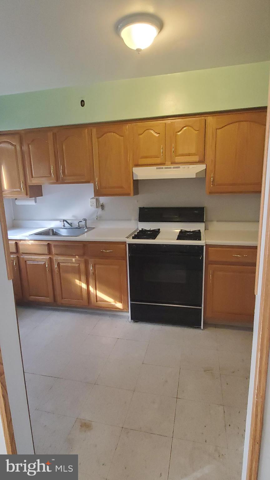 MAPLECREST - Residential