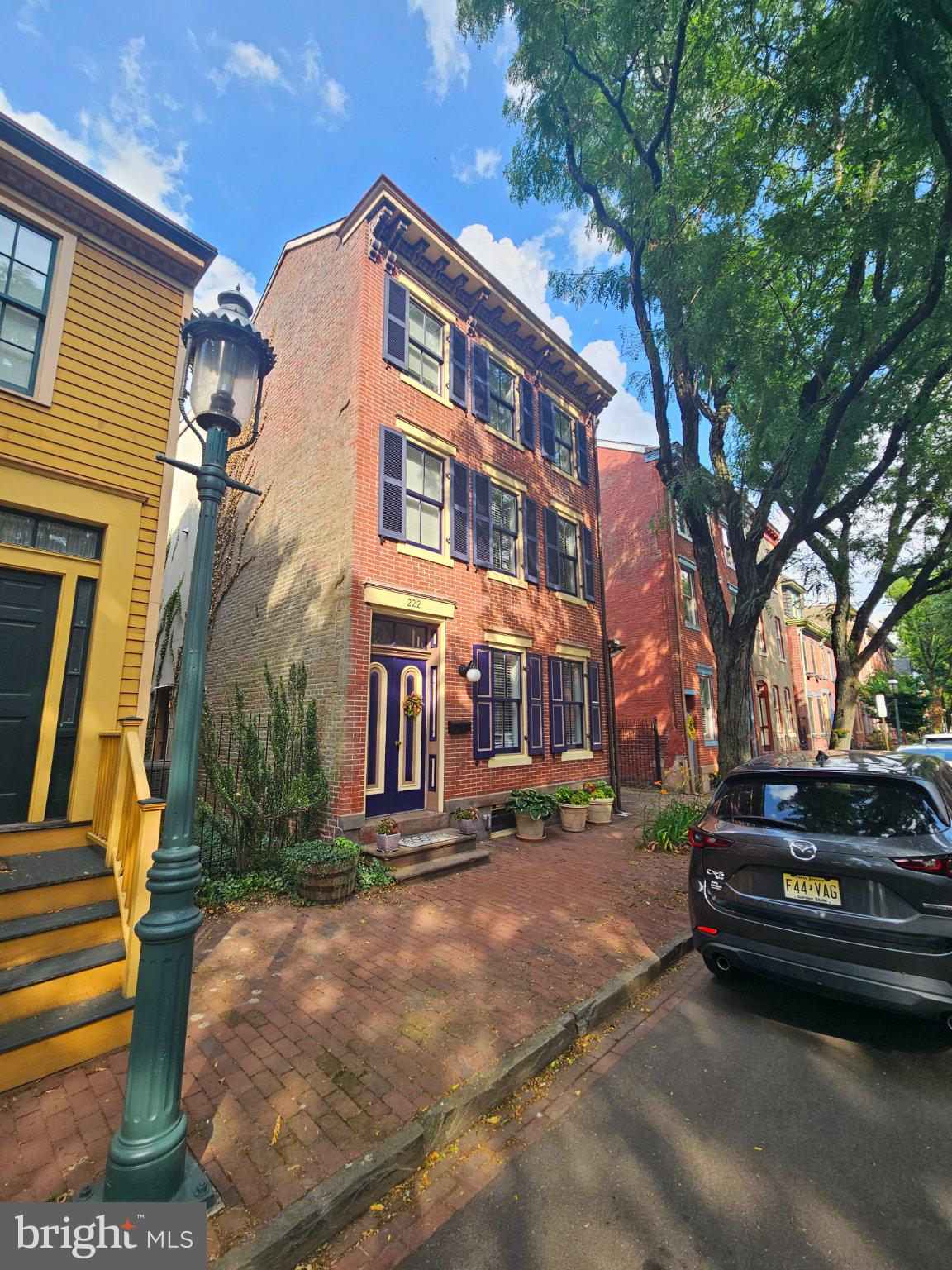 222 MERCER STREET