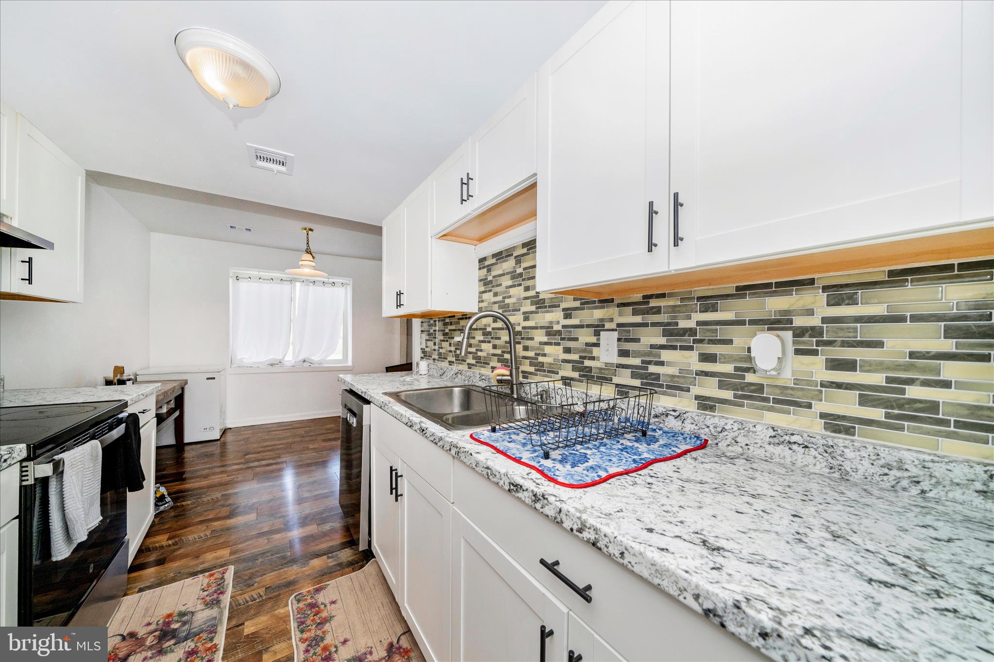 DISCOVERY - Residential