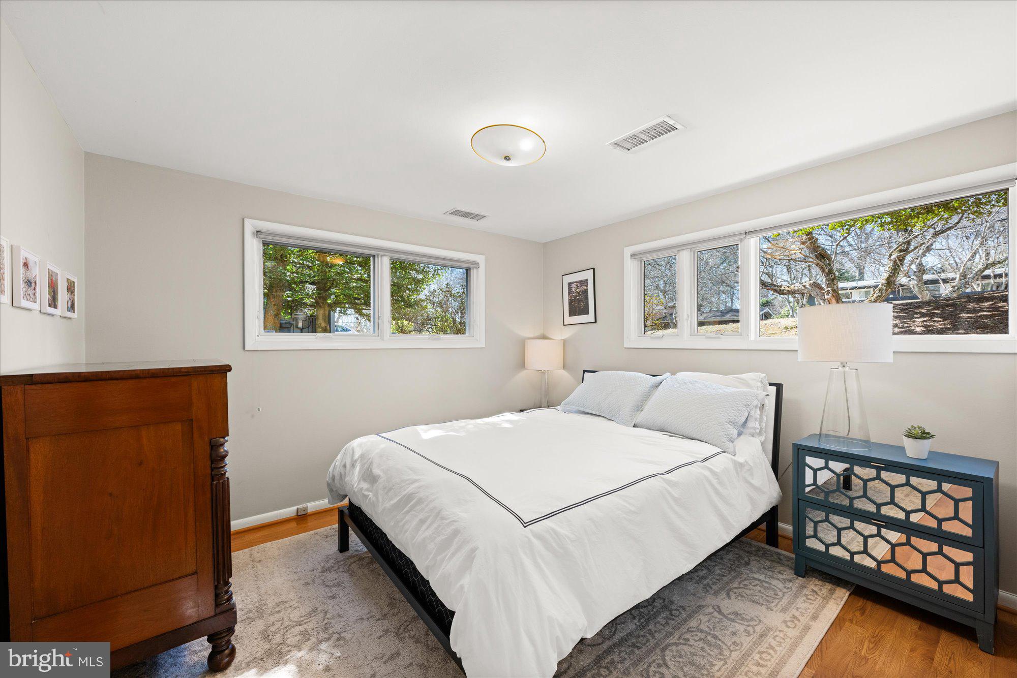 BRADLEY PARK - Residential