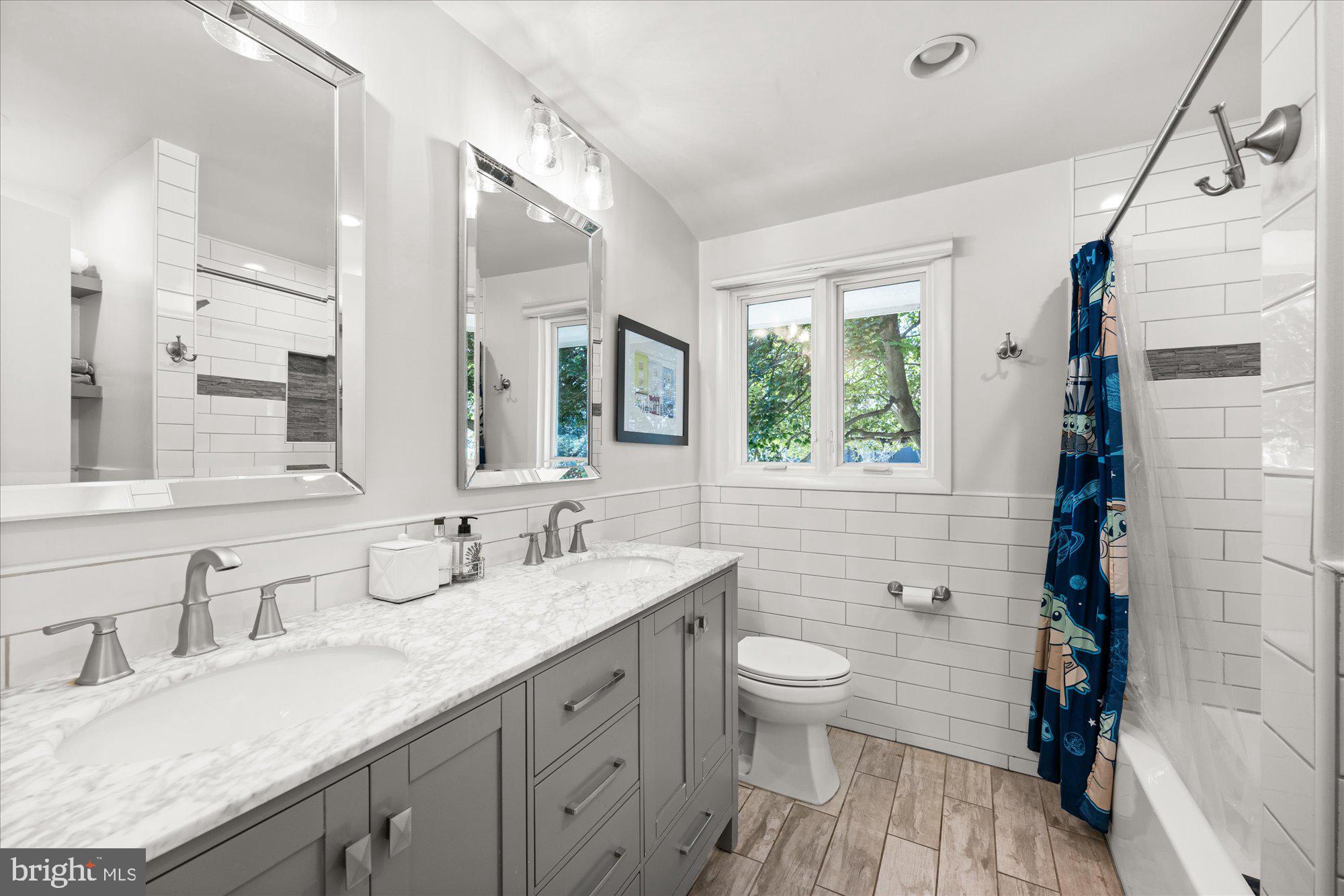 BRADLEY PARK - Residential