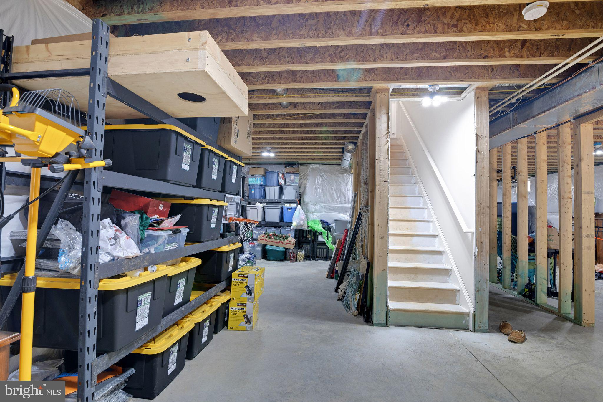 ARTILLERY RIDGE - Residential