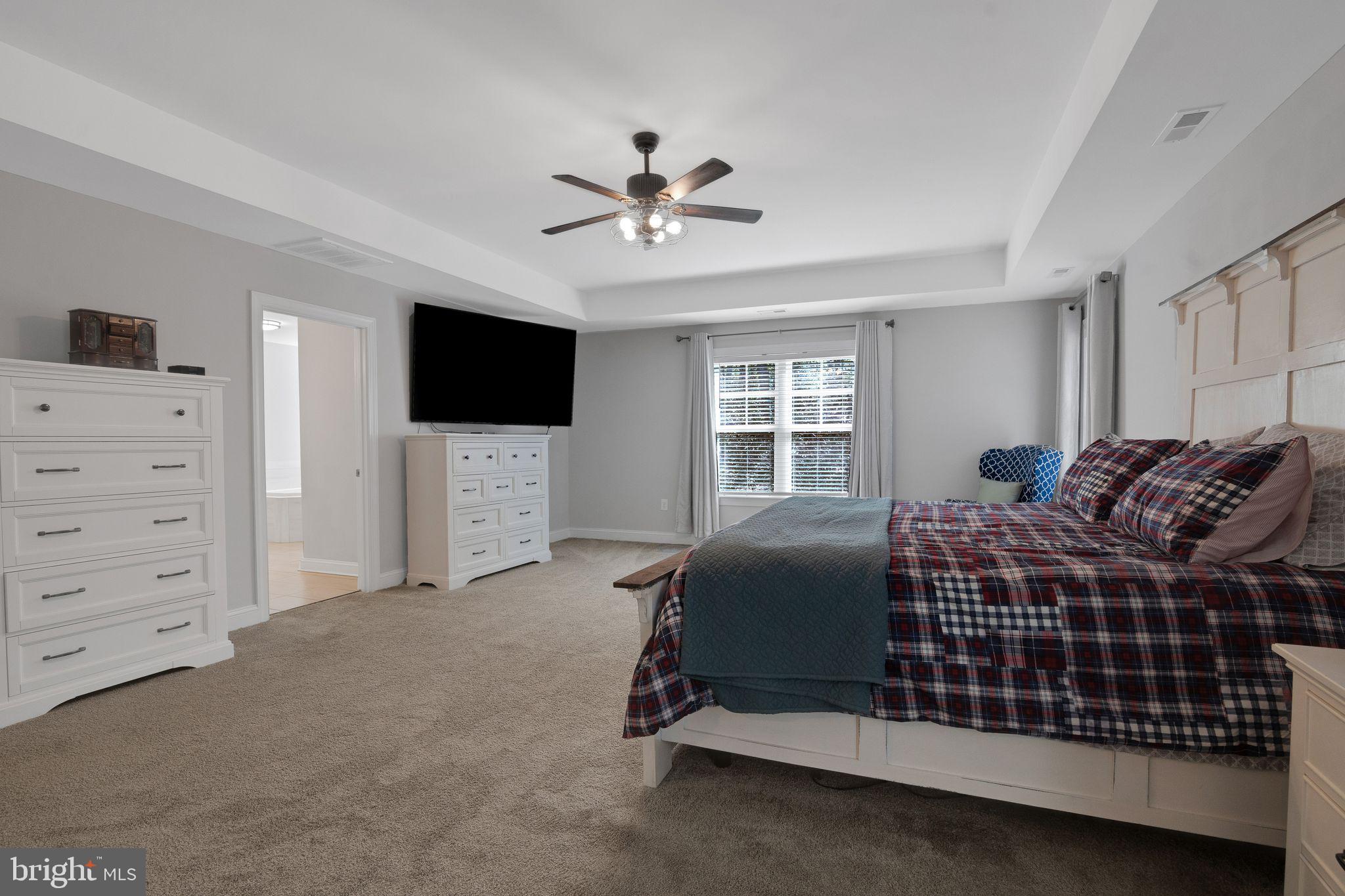 ARTILLERY RIDGE - Residential