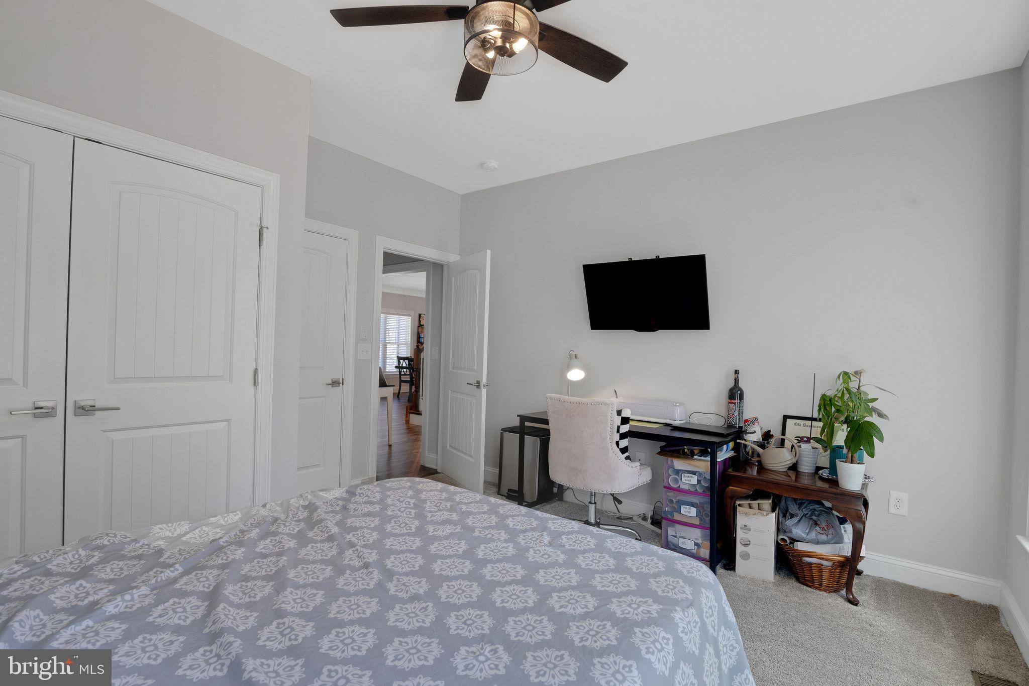 ARTILLERY RIDGE - Residential