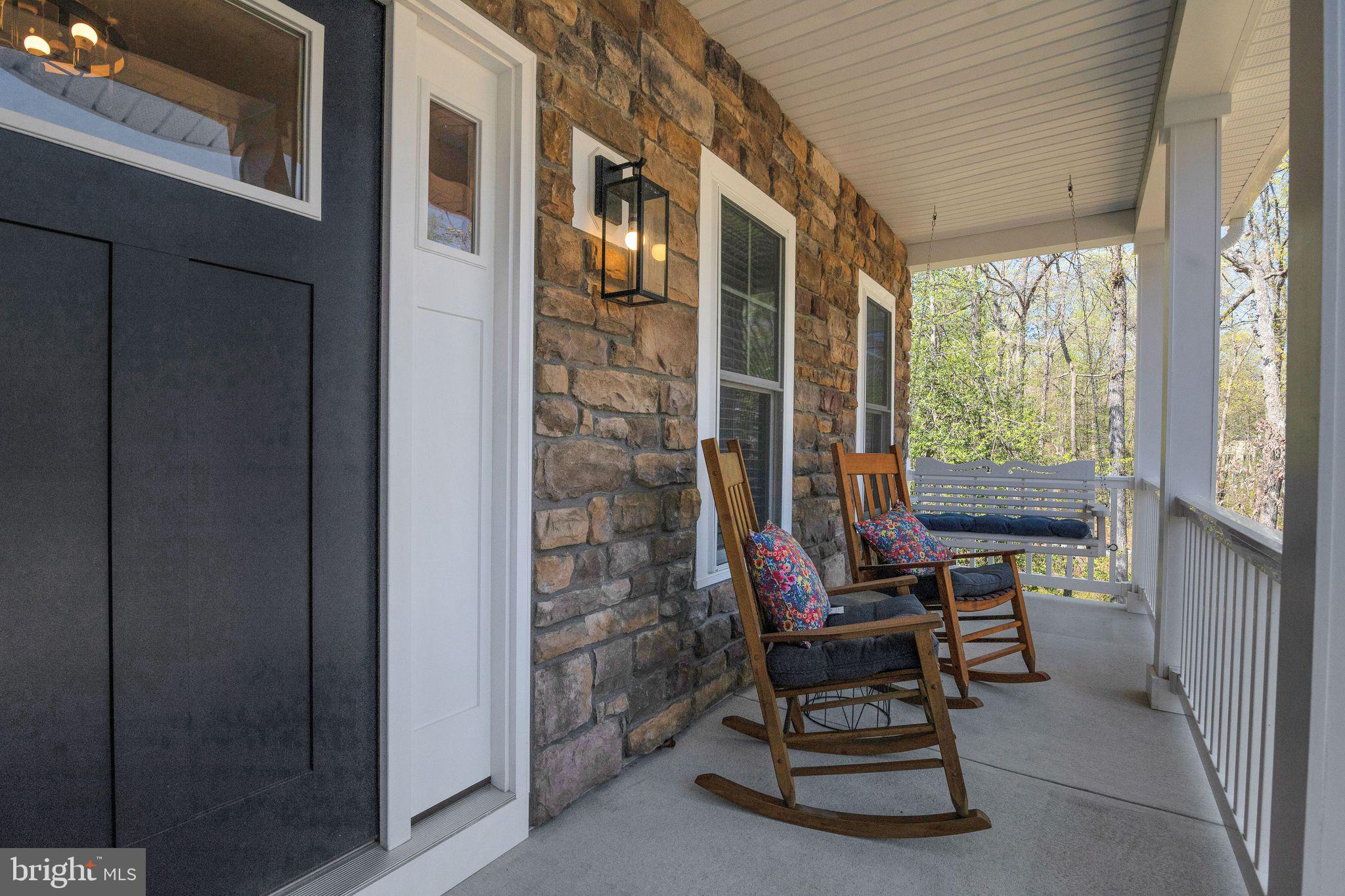 ARTILLERY RIDGE - Residential