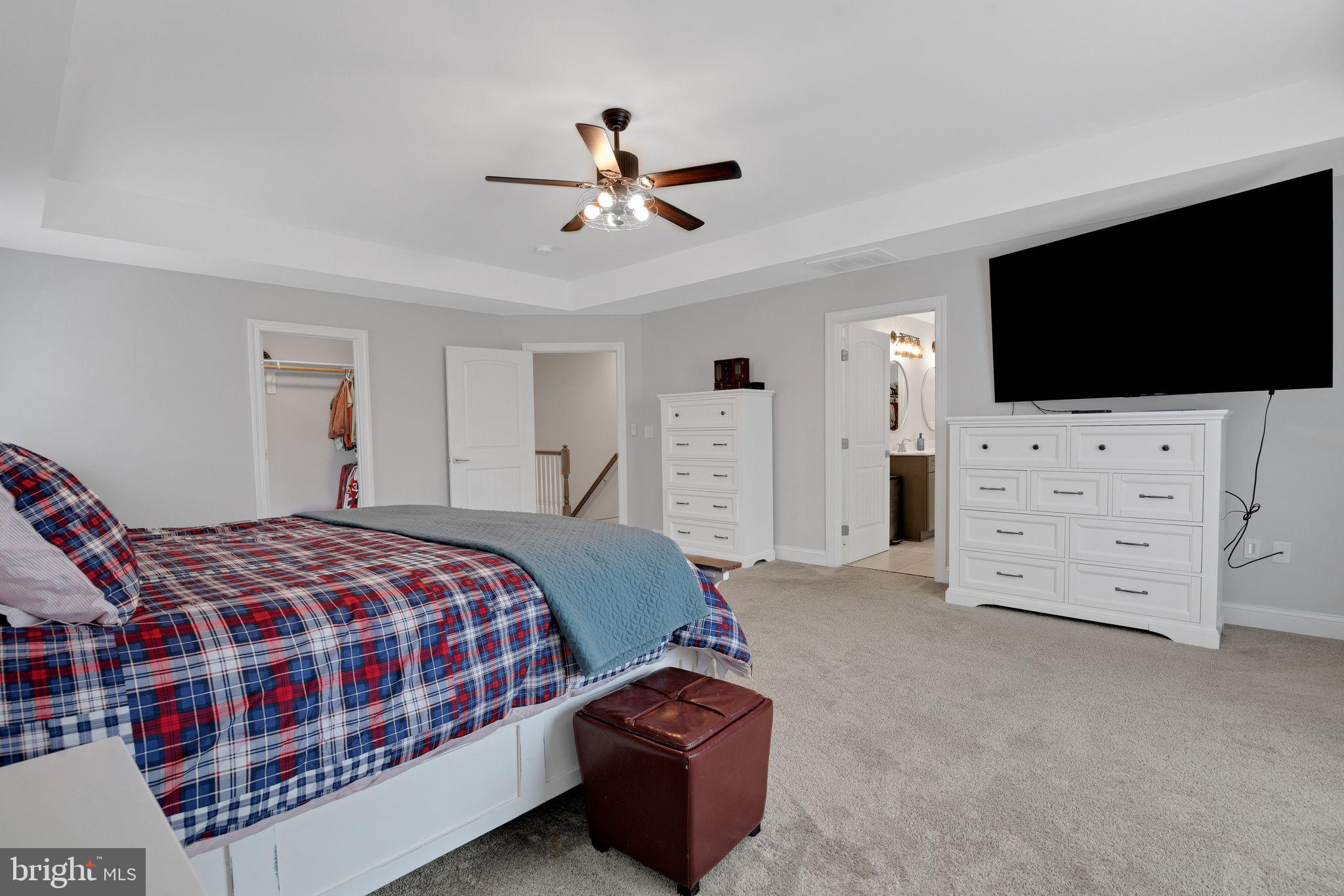 ARTILLERY RIDGE - Residential